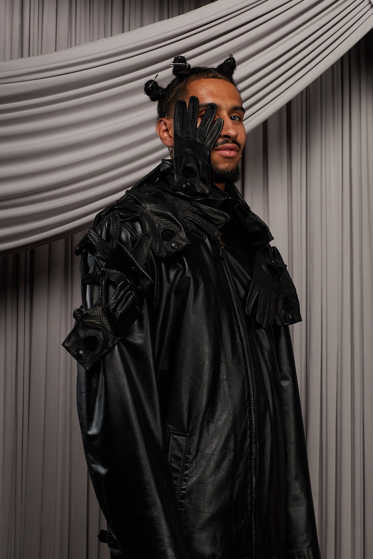 Look 01