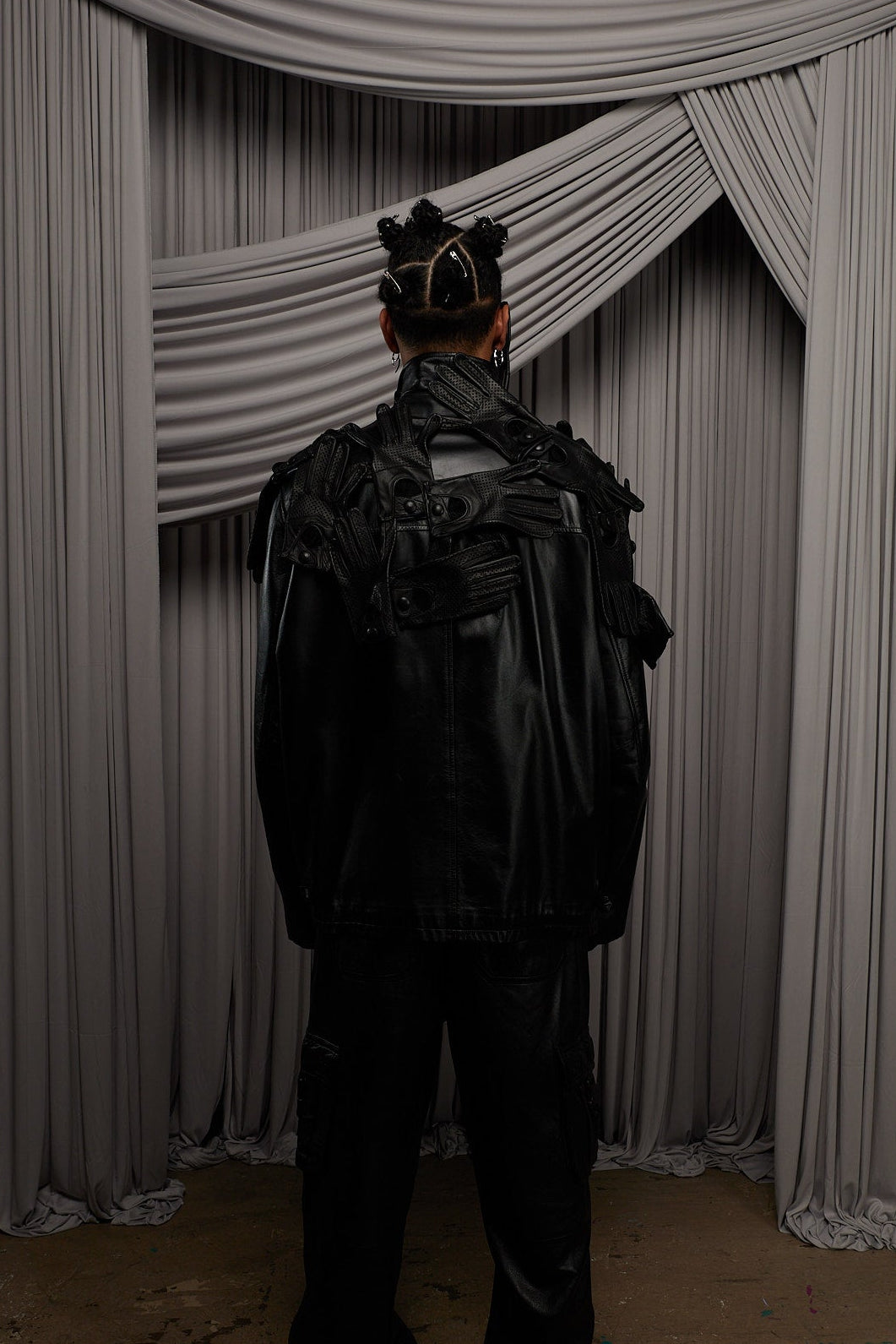 Look 01